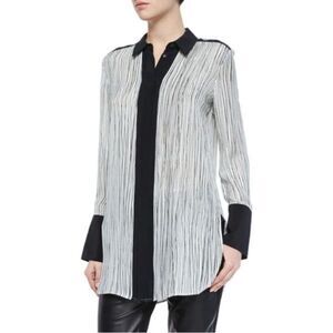 Vince Black and White Silk Wavy Striped Button Down Blouse Size Small